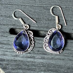 💜 NWT Stamped Sterling Silver Genuine Purple/Blue Iolite Boho Teardrop Earrings!